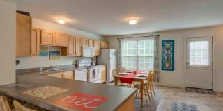Yugo Auburn North - Student Housing Gallery 12