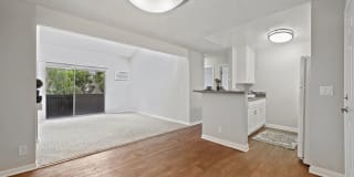 Twenty2Eleven Apartments Gallery 7