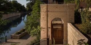 Cellars at Pearl Gallery 17