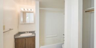 Parkwood Place Gallery 22