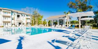 Exchange at Daphne Gallery 43