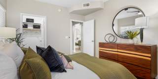 The Residences at Palm Valley Gallery 11