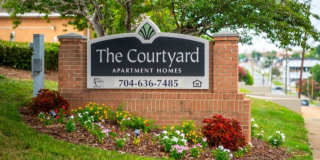 Courtyard on Main Gallery 25