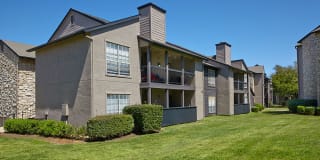 Hunters Point Gallery 13