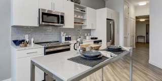 Legacy West End Gallery 27