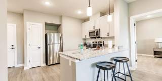 Vantage Apartments Gallery 22