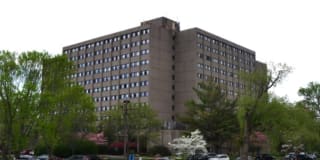 Colonial Point Apartments Gallery 13