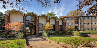 The Lake Shore Apartments Gallery 51