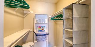 4000 Horizon Hill Gallery 16