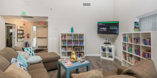 Senior Housing - Heritage Park at Alta Loma Gallery 12