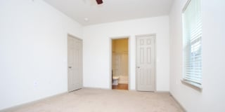 Lexington Place II Gallery 8