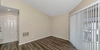 Oak Meadow Apartments Gallery 6