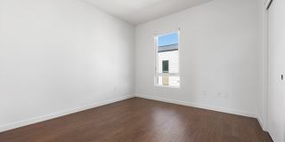 17th Place Gallery 34