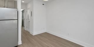 Melrose Place Gallery 2