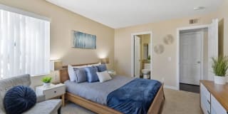 Village Oaks-CA Gallery 4