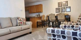 Oak Grove Apartments Gallery 6