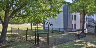 The Parks on Taylor Apartments Gallery 31