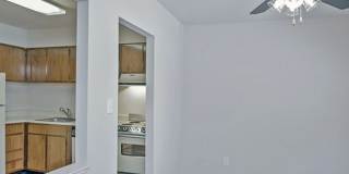 Burnam Woods Apartments Gallery 14