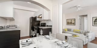 2756 North Pine Grove Gallery 11