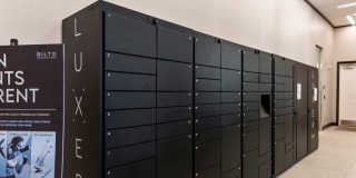 Domain on the Parkway Gallery 27