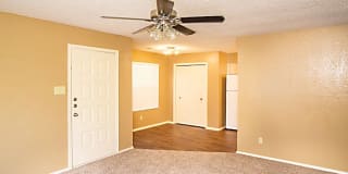 Crestwood Gallery 16