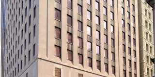 200 Carondelet Gallery 6