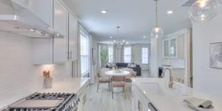 10th & Park Gallery 16