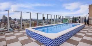 800 Tower City Club Apartments Gallery 23