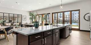 Oak Creek Gallery 28