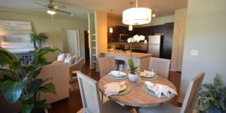 Cross Creek Village Gallery 3