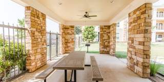 Senior Housing - Emory Senior Living Apartments Gallery 31