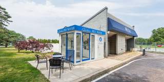 The Lake Shore Apartments Gallery 26