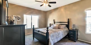 Town Center Apartments Gallery 21