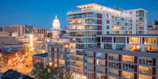 Ovation 309 Gallery 48