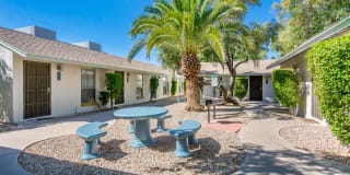 Escondido Apartments Gallery 2