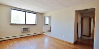Randolph Avenue | 1172 Gallery 21