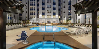 Yugo Greenville Uptown - Student Housing Gallery 18