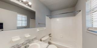 Luxe at Raleigh Apartments Gallery 21