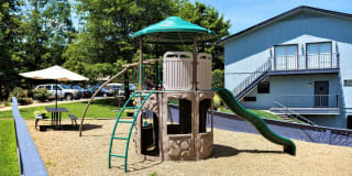 Cross Creek Gallery 22