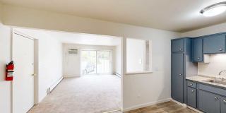 Denway Circle Apartments Denway Circle Apartments Gallery 12