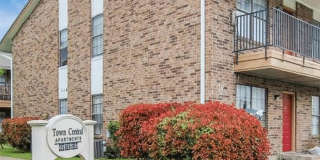 Town Central Gallery 1