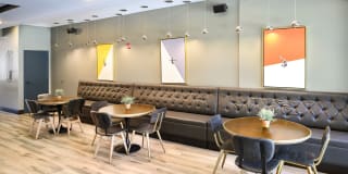 RiverHaus Gallery 23