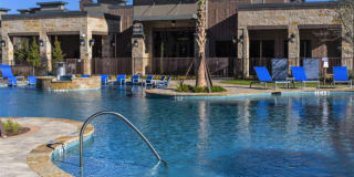 Raleigh House Apartments Gallery 12