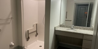 Yugo Greenville Uptown - Student Housing Gallery 109