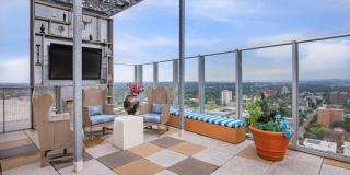 800 Tower City Club Apartments Gallery 24