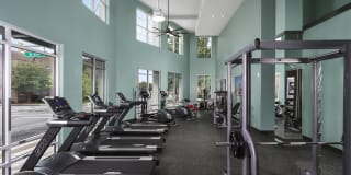 Yugo Greenville Uptown - Student Housing Gallery 32