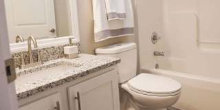 Fairfield Lakes Townhouses Gallery 9