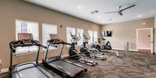 Vantage Apartments Gallery 48