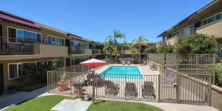 Chateau Vue Apartments Gallery 17