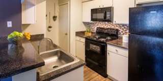 Slate Apartments Gallery 10